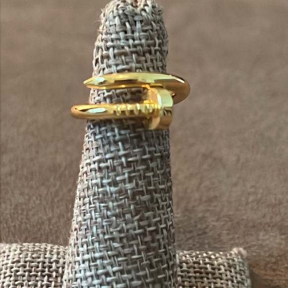 Designer Style Gold Plated Unisex Fashion Ring- Size 7 - Picture 6 of 15